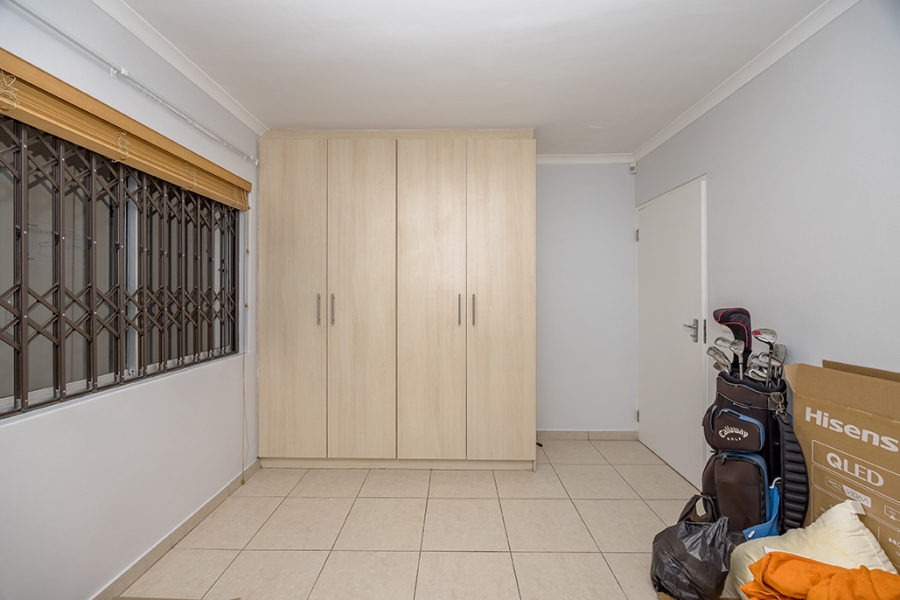 2 Bedroom Property for Sale in Melkbosstrand Central Western Cape